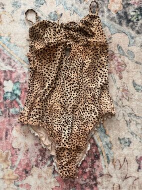 Leopard Print One-Piece Swimsuit - Tan